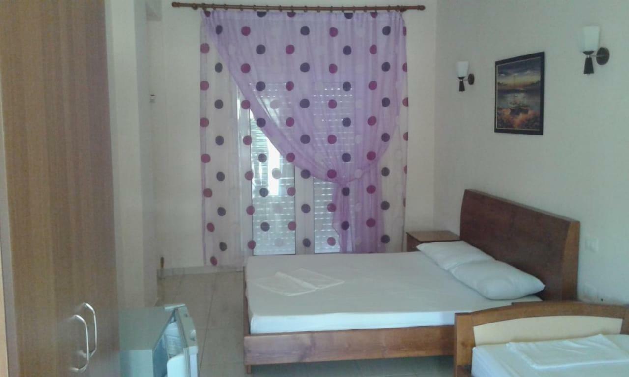 Oasis Drymades Hotel Dhërmi Buitenkant foto