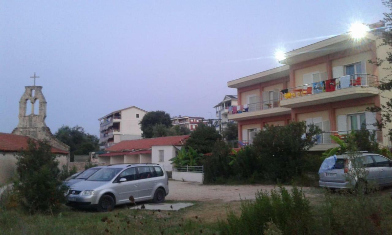 Oasis Drymades Hotel Dhërmi Buitenkant foto